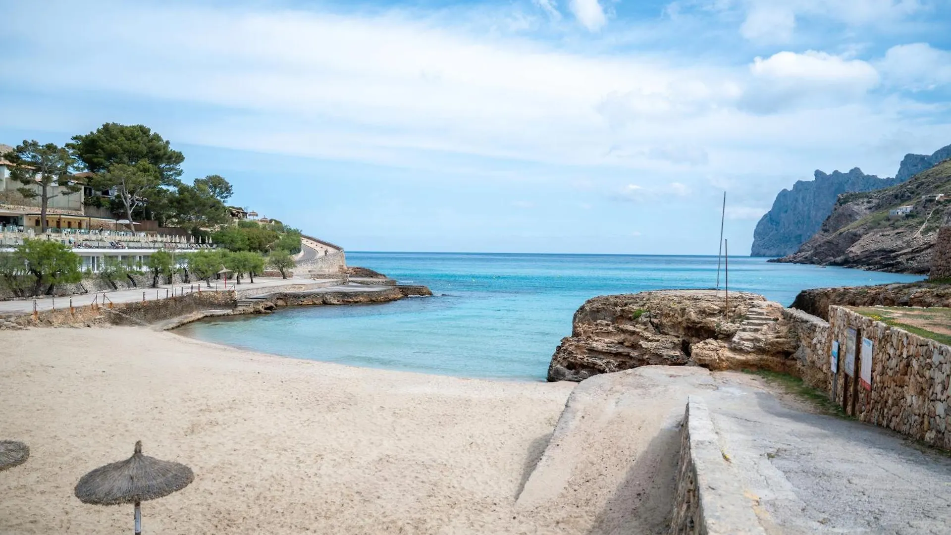 Can Botana 10 Cala de Sant Vicenc Espanha