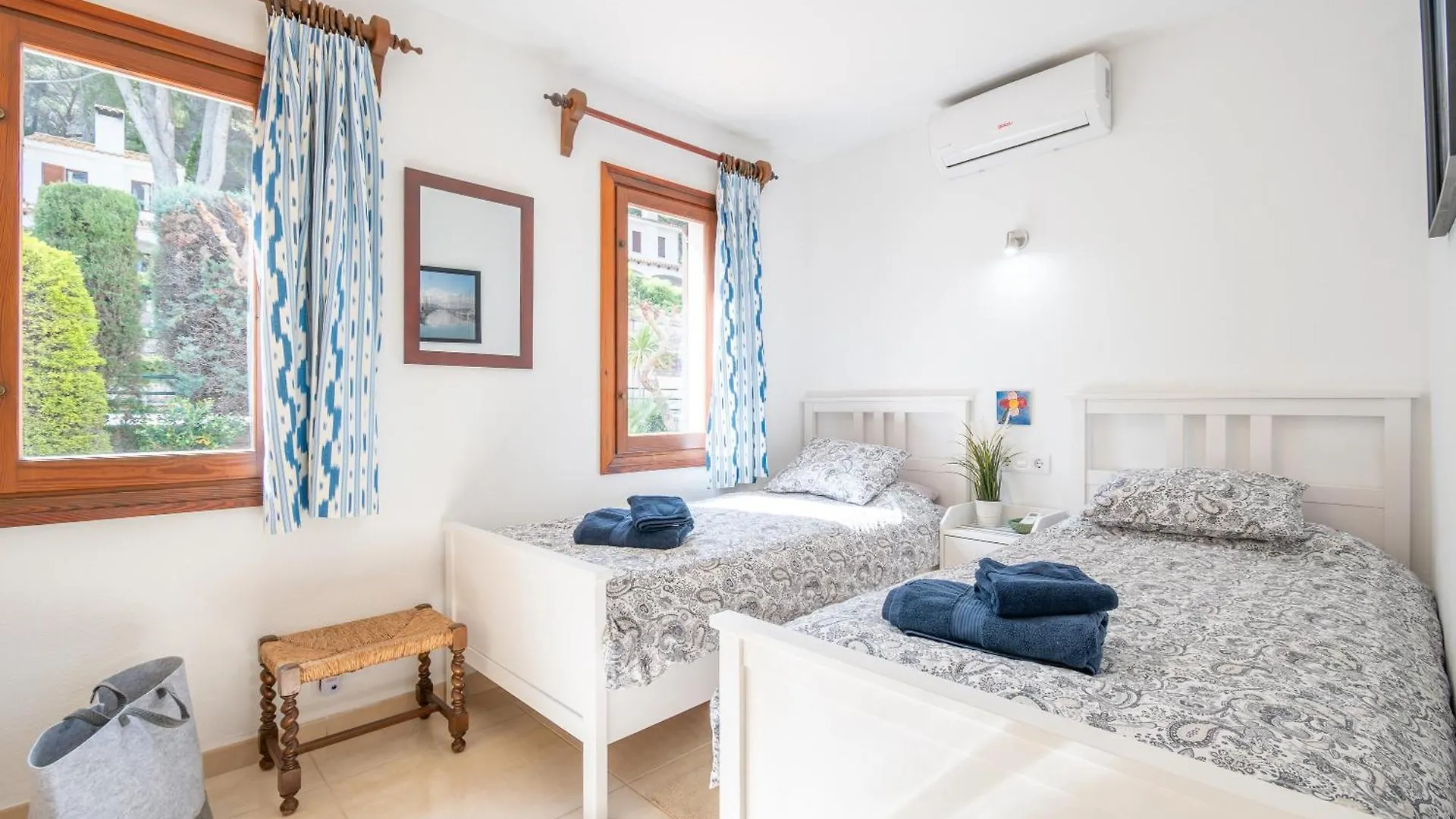 Villa Can Botana 10 Cala de Sant Vicenc Espanha